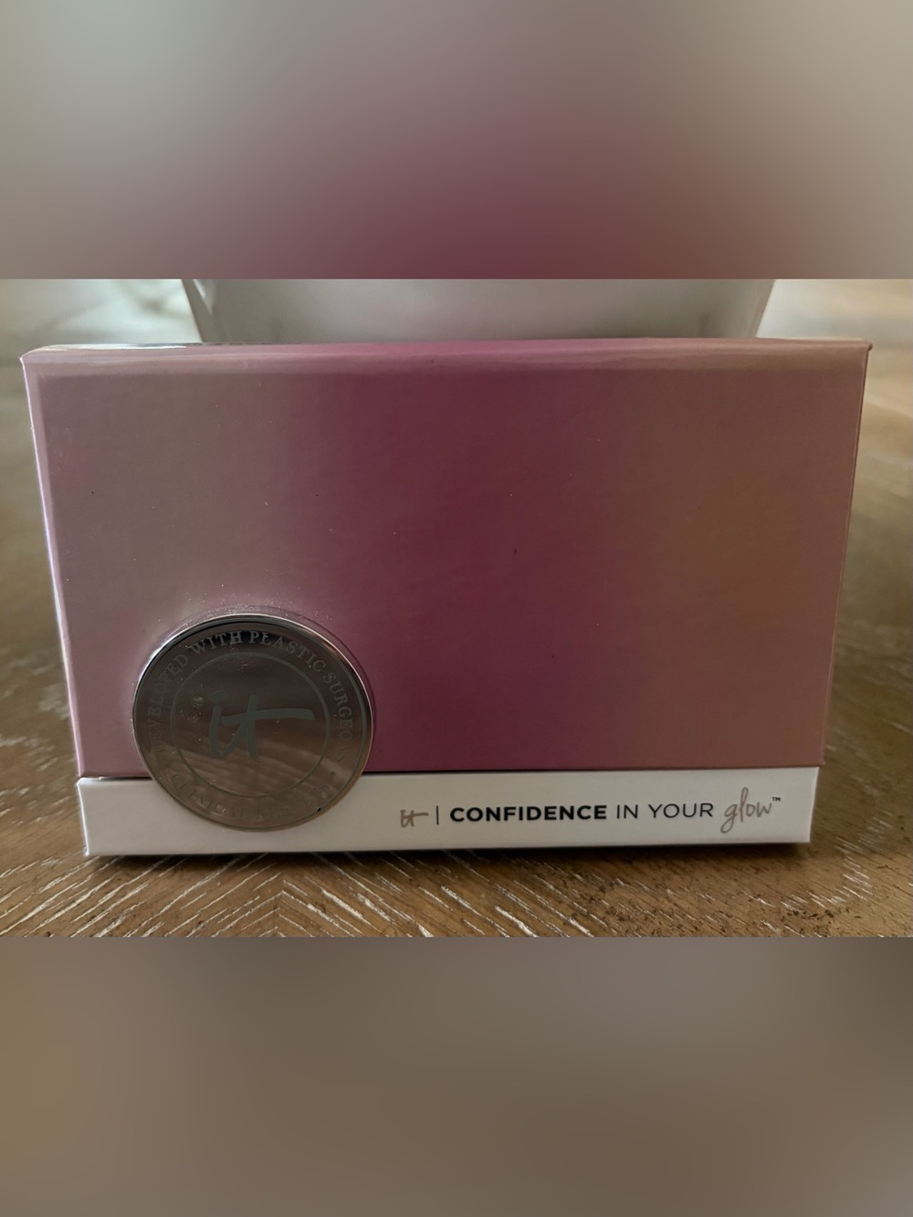 it cosmetics Confidence In Your Glow Skincare Set